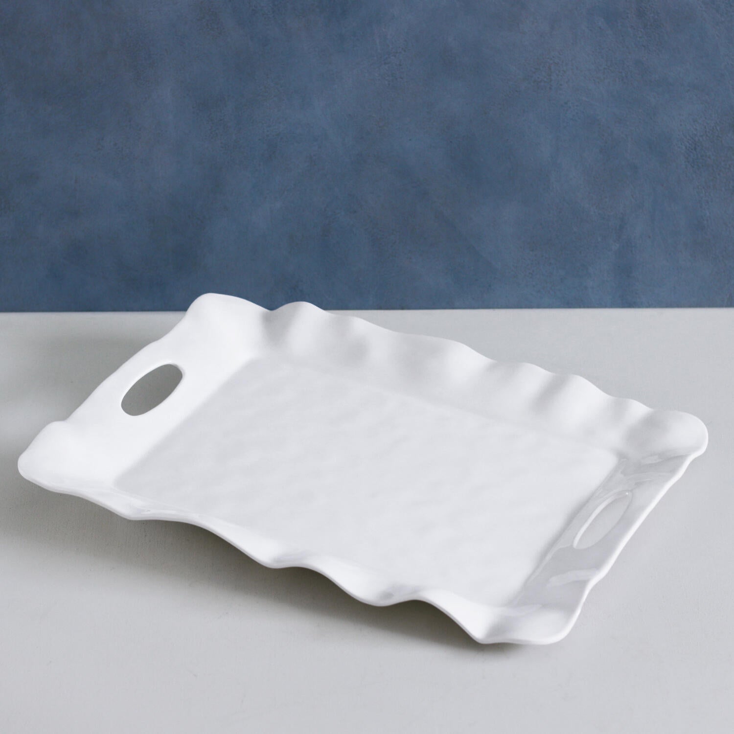 2410 VIDA Havana Rectangular Tray with Handles (White) - Image 1