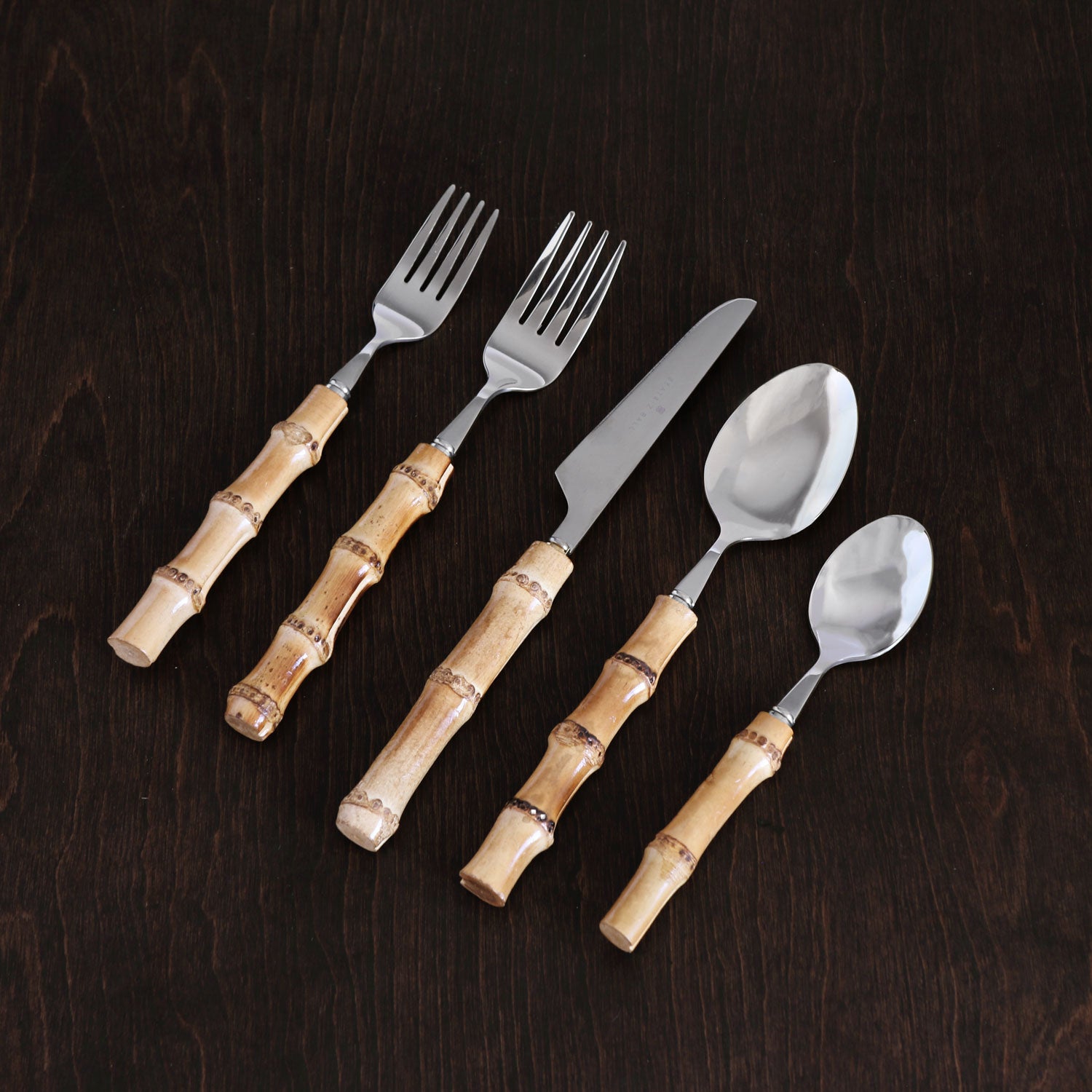 2575 VIDA Bamboo Stainless Flatware II Set of 5 (Silver and Natural) - Image 1