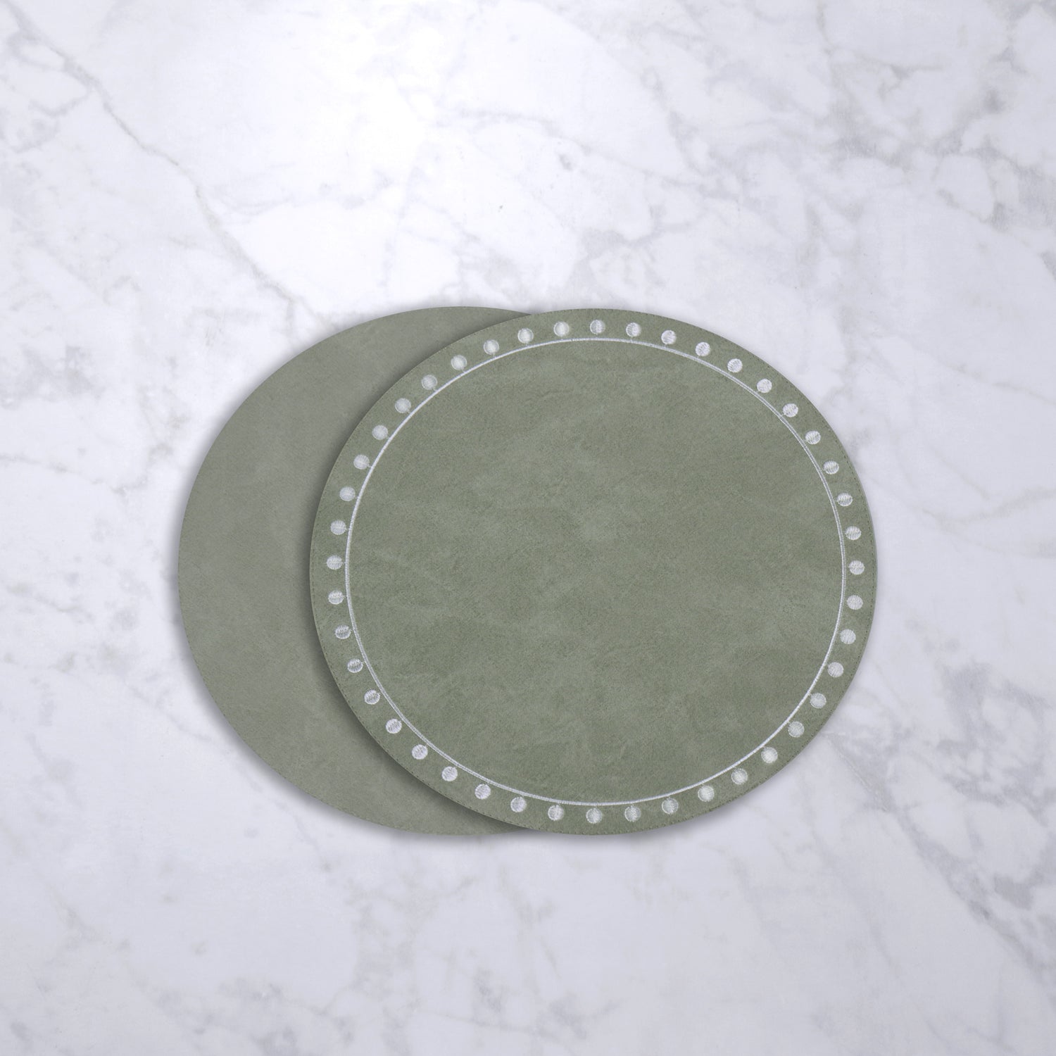 2590 VIDA Round Embroidered Dots 15.5" Round Placemats Set of 4 (Green and White) - Image 1