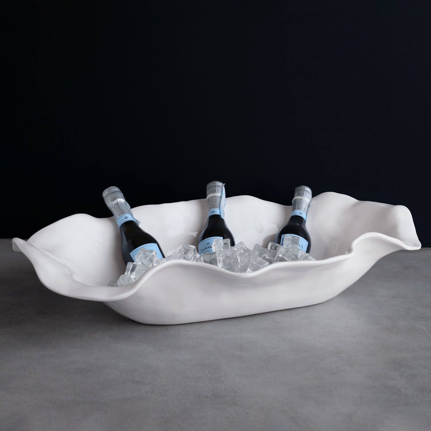 2714 VIDA Havana Extra Large Oval Centerpiece (White) - Image 1