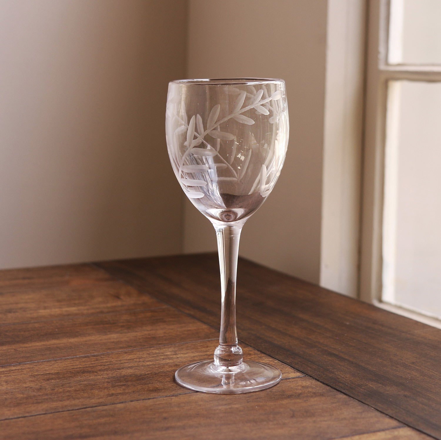 2755 FINAL SALE - GLASS Fern Wine Set of 4 (Clear) - Image 1