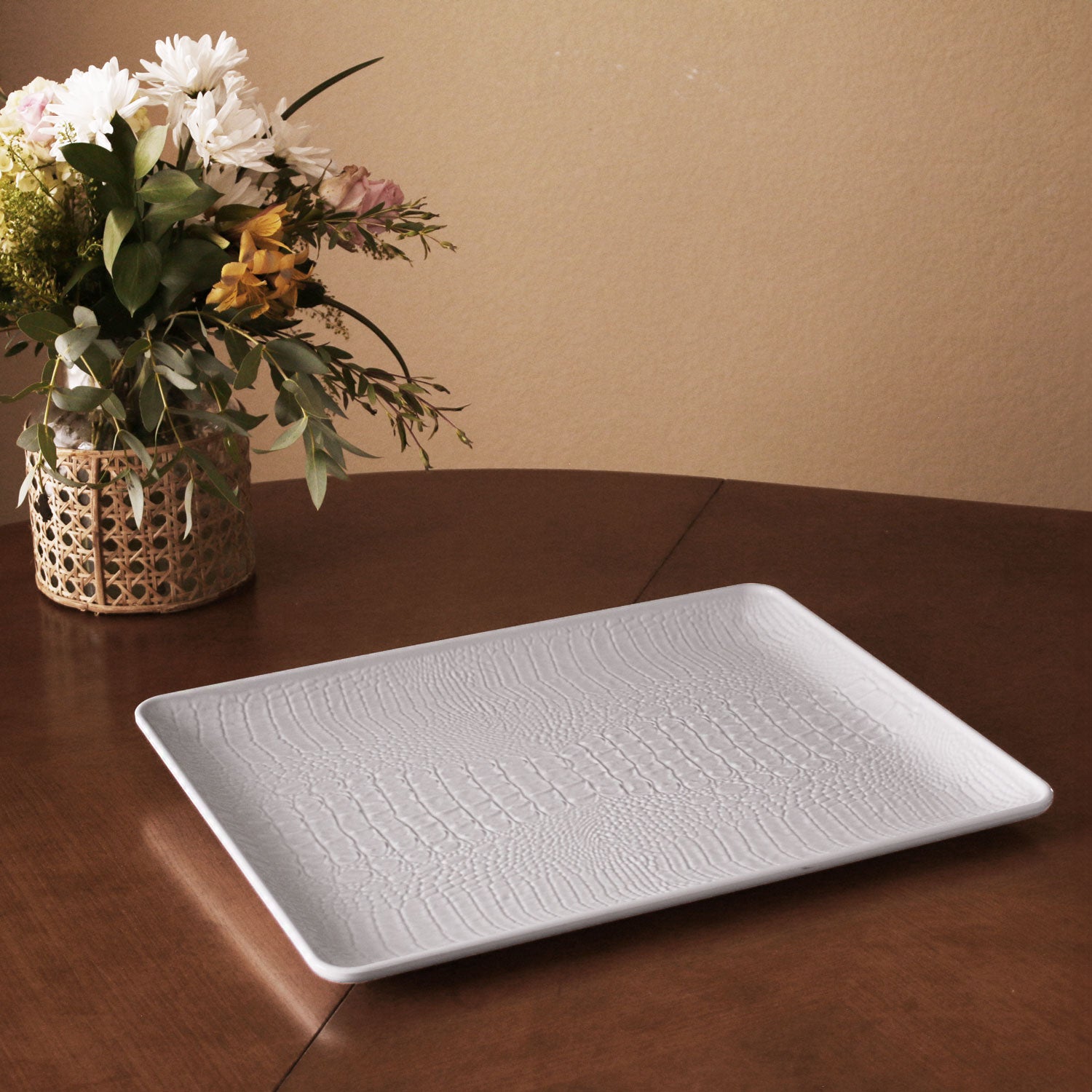 2817 FINAL SALE - VIDA Croc Extra Large Rectangular Tray (White) - Image 1