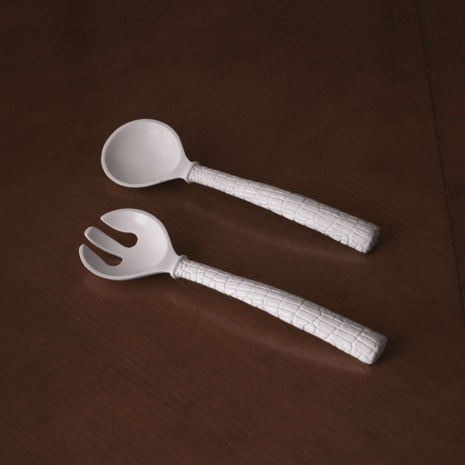 2843 FINAL SALE - VIDA Croc Salad Servers (White) - Image 1