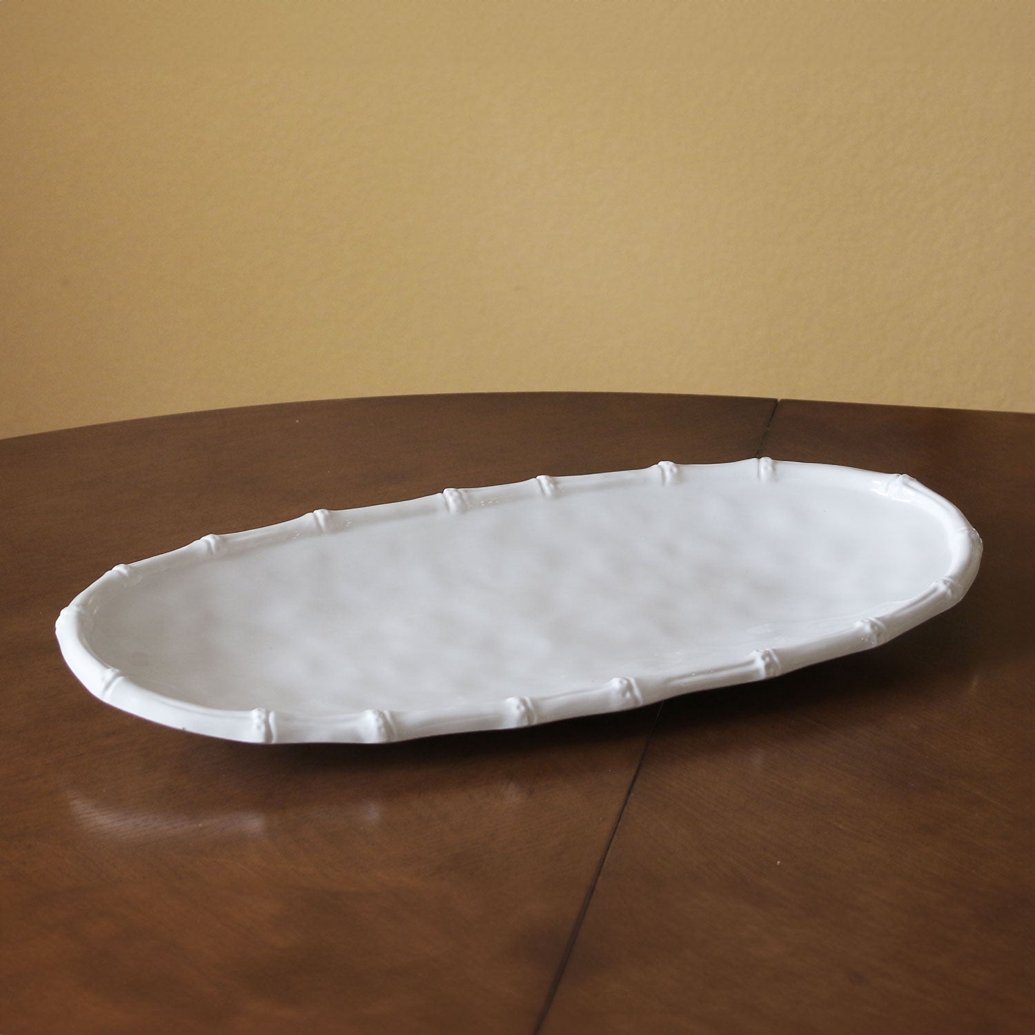2857 VIDA Bamboo Medium Oval Platter (White) - Image 1