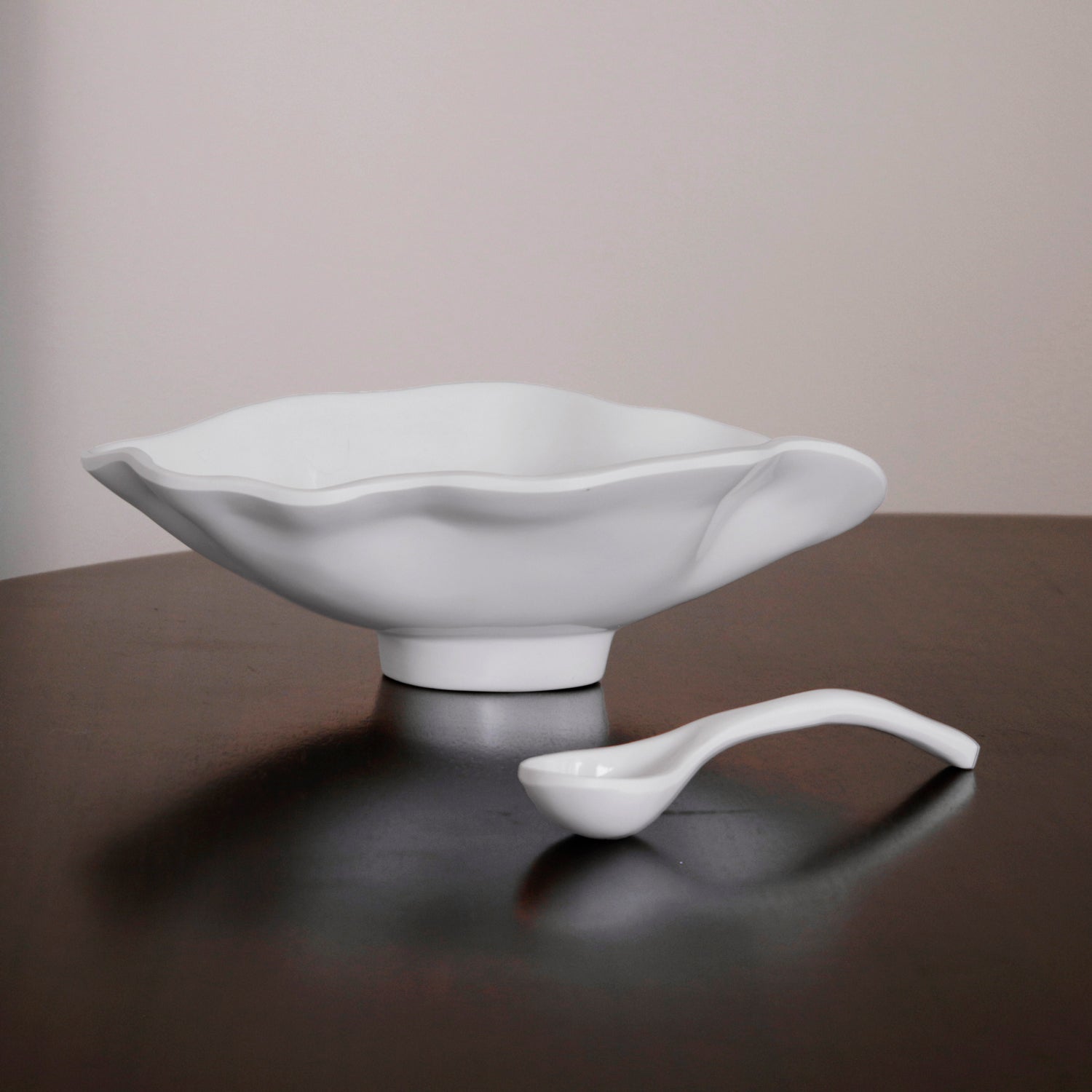 2885_94941120-5a21-4e0b-b6a6-a1e9a8727705 VIDA Havana Small Oval Bowl with Spoon (White) - Image 1