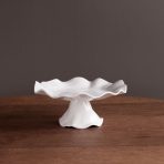 VIDA Havana Small Pedestal Cake Plate (White) - Image 3