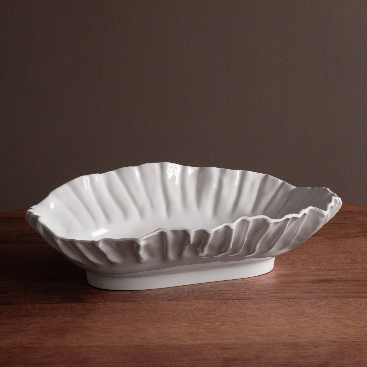 2953_c7f36cf6-b146-4372-8ff9-2106eeac71a9 VIDA Bloom Large Oval Bowl (White) - Image 1