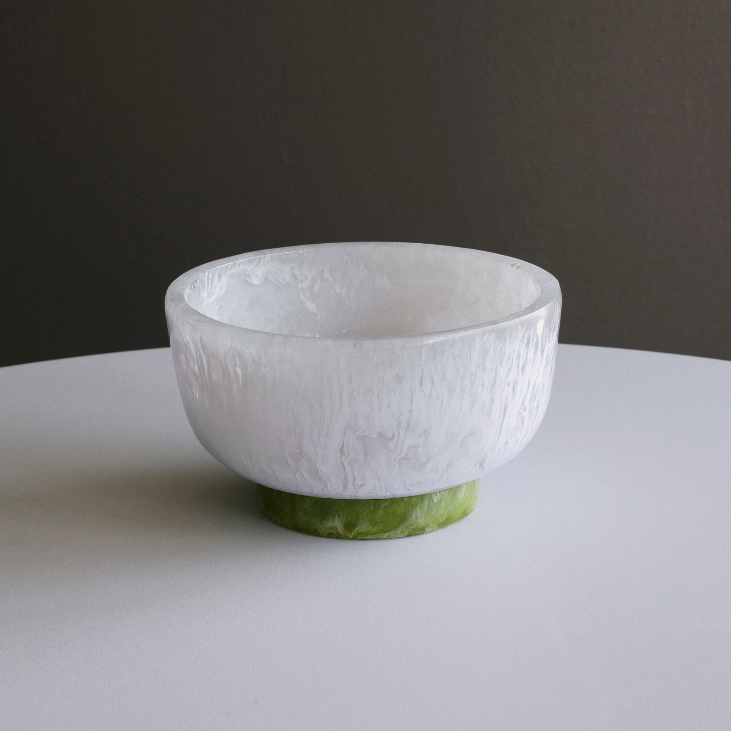 3024_a3fa492a-acee-4c0d-81a4-4aac66b7b106 RESIN Rio Small Bowl with Base (White and Green) - Image 1