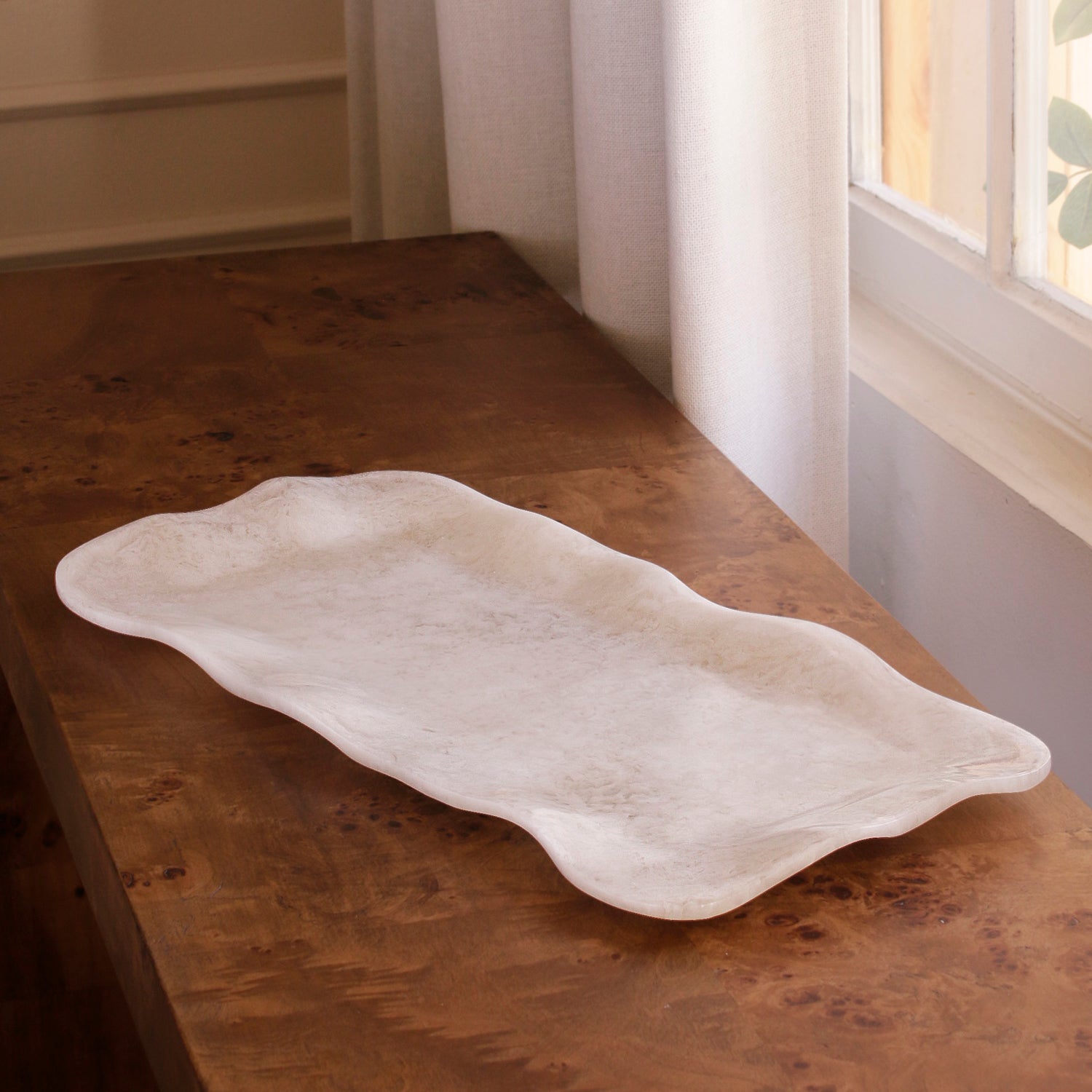 3203 RESIN Alabaster Long Rectangle Tray White Swirl - Image 1