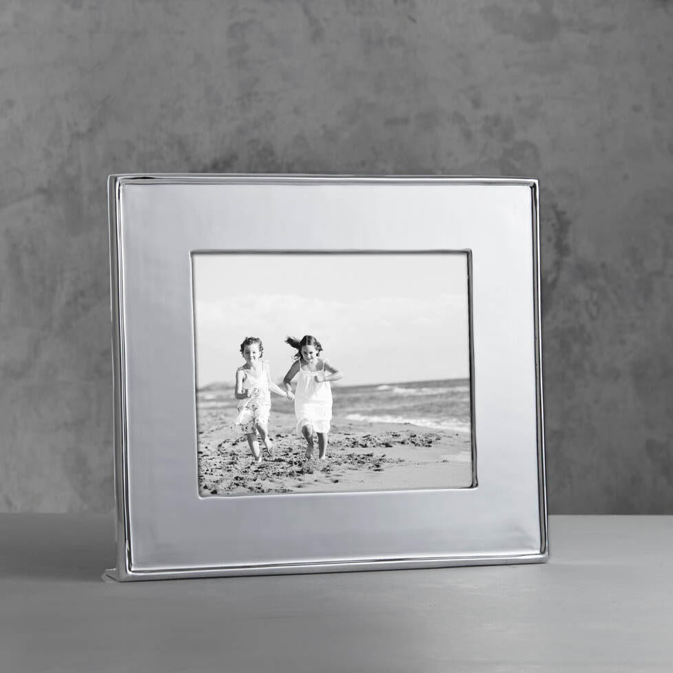 6931 FRAME Jason 8 x 10 Horizontal Frame - Image 1