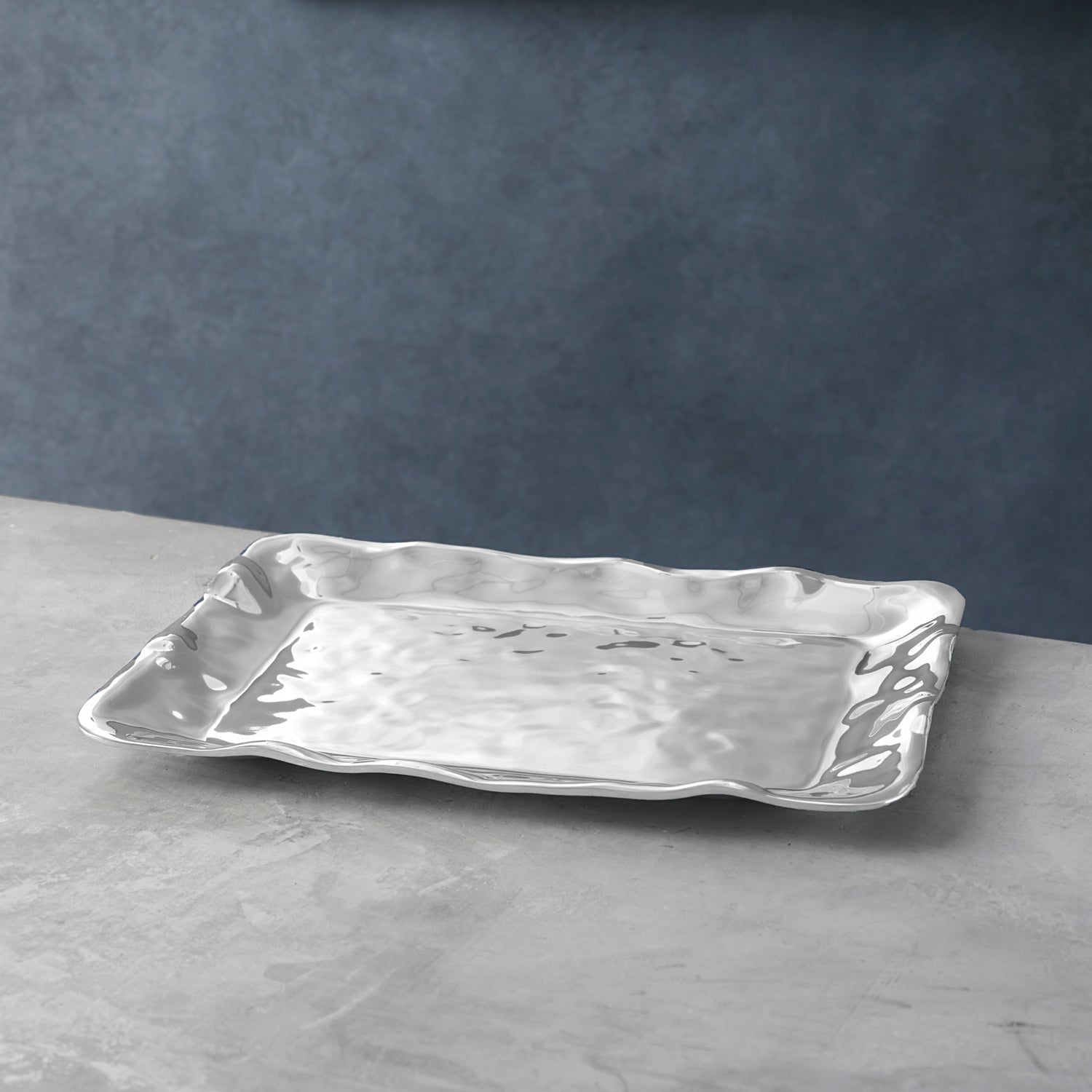 7175 SOHO Brooklyn Large Rectangular Tray - Image 1