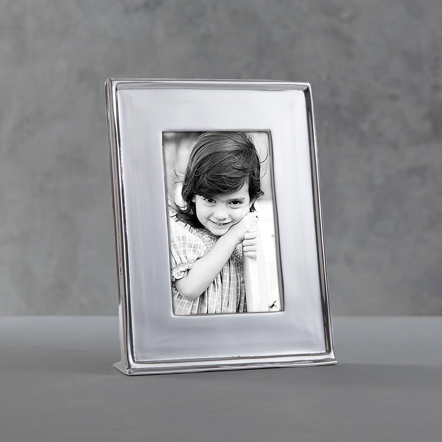 7191 FRAME Jason 4 x 6 Vertical Frame - Image 1