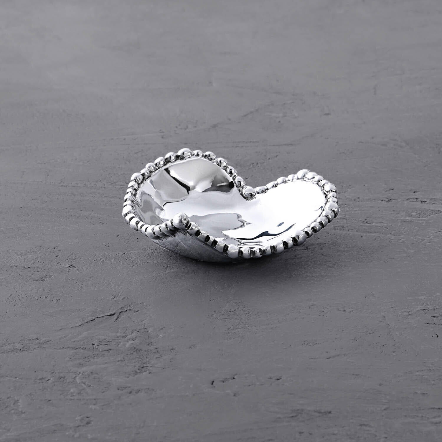 7227 GIFTABLES Organic Pearl Heart Bowl - Image 1