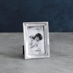 GIFTABLES Jason 4 x 6 Vertical Frame