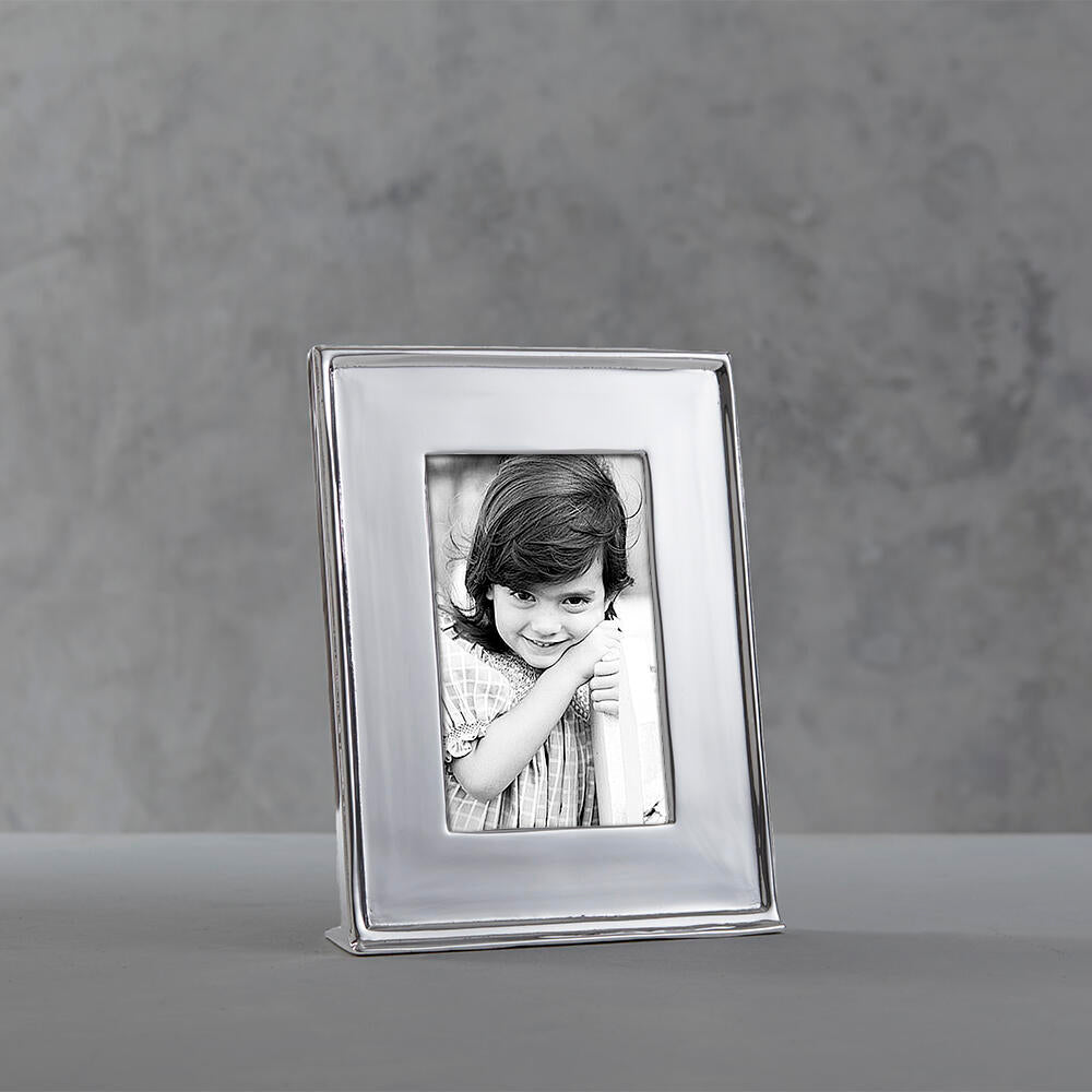 7350 FRAME Jason 5 x 7 Vertical Frame - Image 1