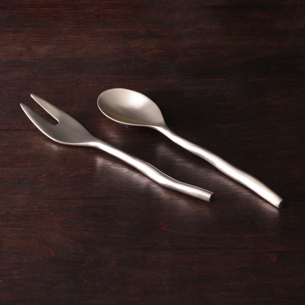 7779 FINAL SALE - SIERRA MODERN Maia Salad Servers (Gold) - Image 1