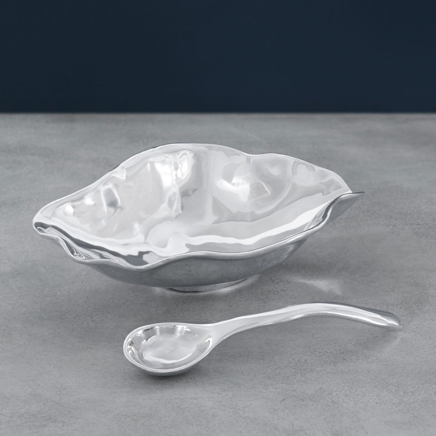 7837 VENTO Claire Medium Bowl with Spoon - Image 1