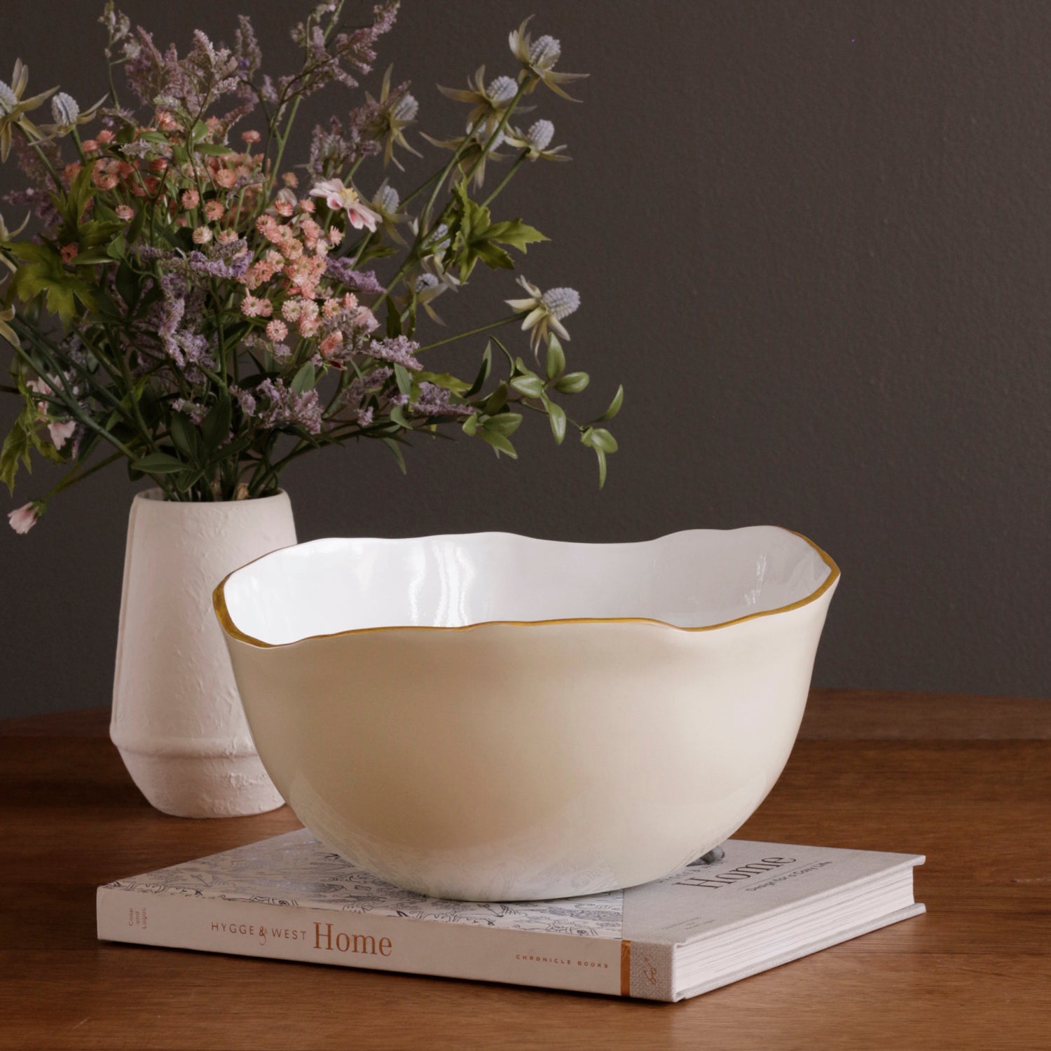 8501_2_5b955ce1-d80a-4d89-8a29-b1e9019dba76 ENCANTO Osaka Large Bowl (Cream and White) - Image 1