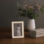 FRAME Encanto Jason 4 x 6 (Cream)