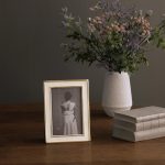 FRAME Encanto Jason 4 x 6 (Cream)