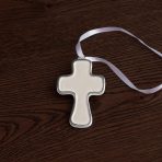 ENCANTO  Athens Cross Ornament (Cream)
