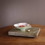 ENCANTO Claire Small Oval Bowl with Spoon (Pistachio, White and Gold) - Image 5
