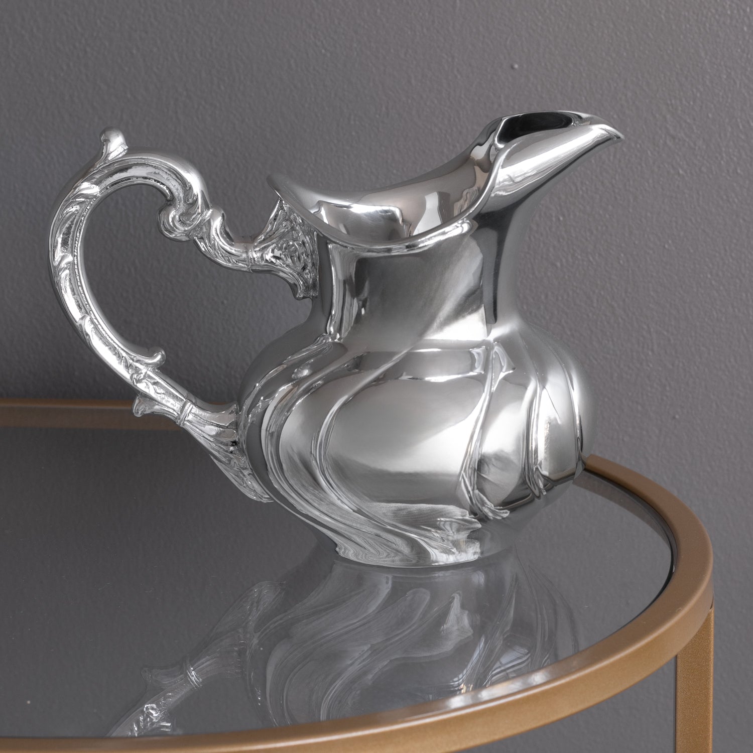 8736 VINTAGE Medium Pitcher - Image 1