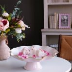 ENCANTO Carola Pedestal Cake Plate (Camellia and White) - Image 8