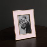 FRAME Encanto Jason  5 x 7 (Camellia)