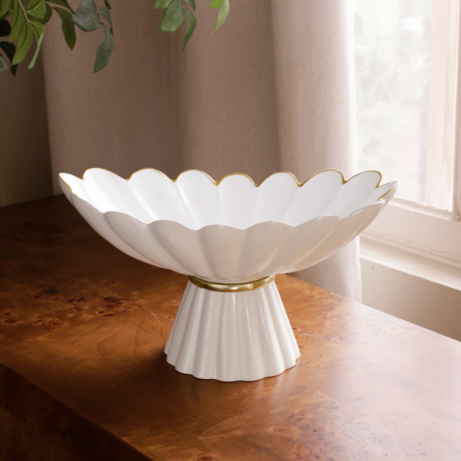 8976_547d2ca6-837f-4606-8470-727f370c58b9 ENCANTO Vintage Hermes Pedestal Cream and White - Image 1