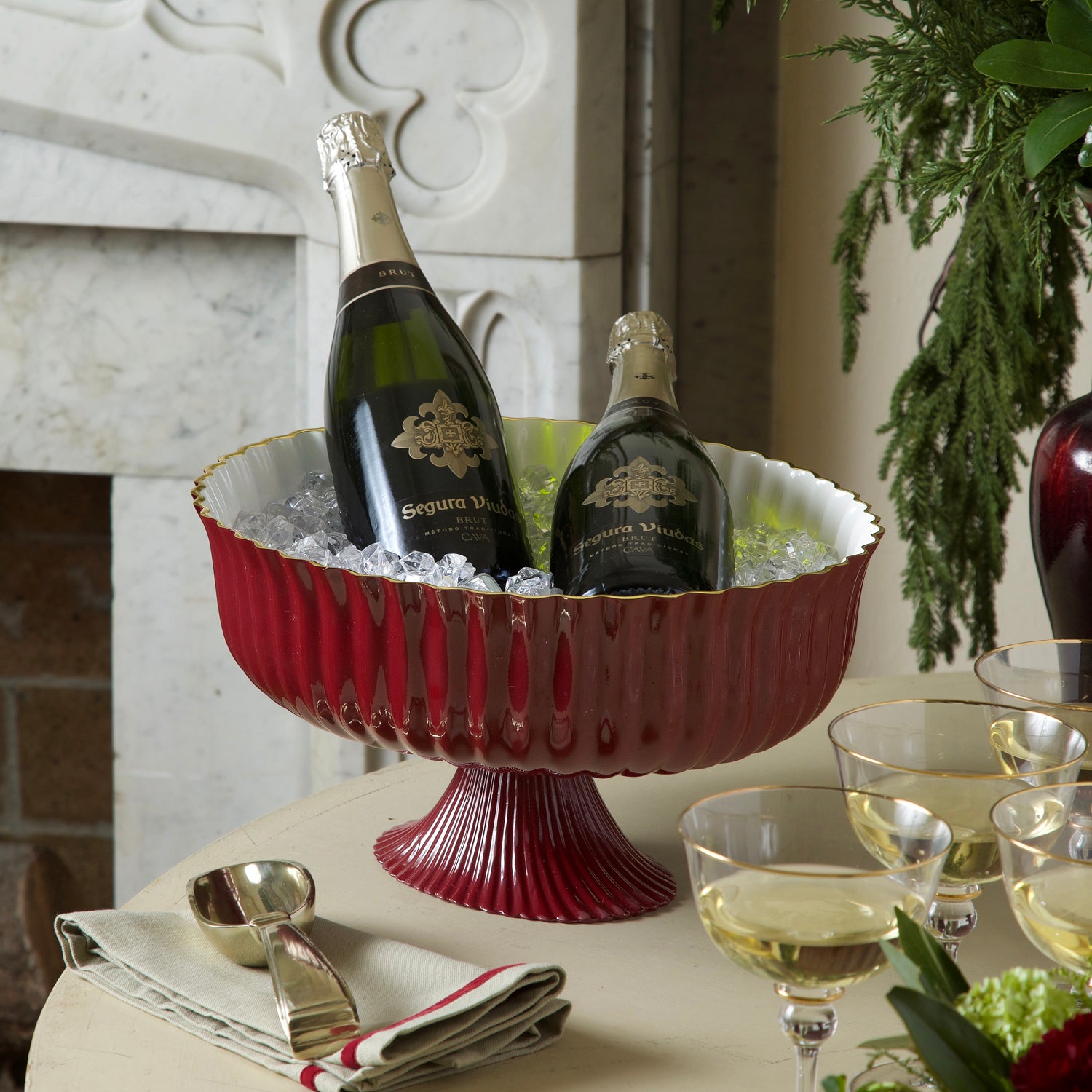9212 ENCANTO Vienna Large Centerpiece/Punch Bowl (Bordeaux and White) - Image 1