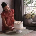 VIDA Alegria Pedestal Cake Plate White - Image 8