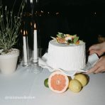 VIDA Havana Pedestal Cake Plate White - Image 10